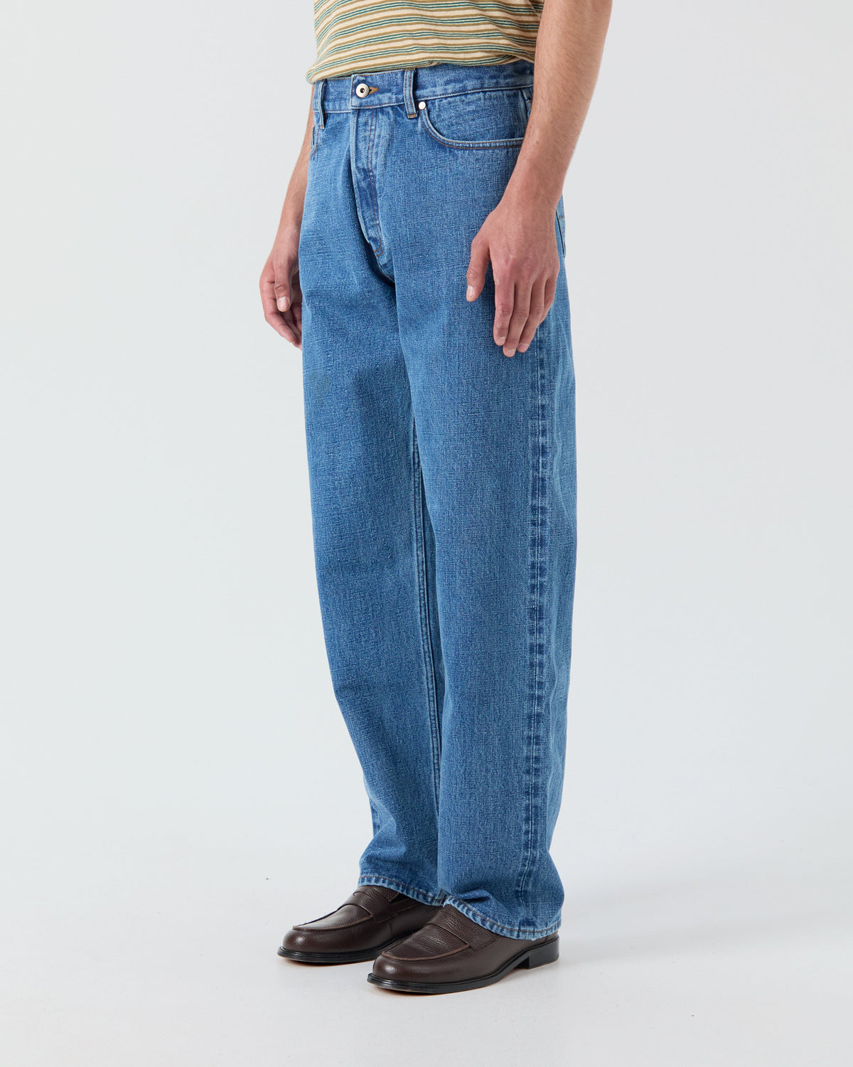 BG10 jeans in stonewash denim