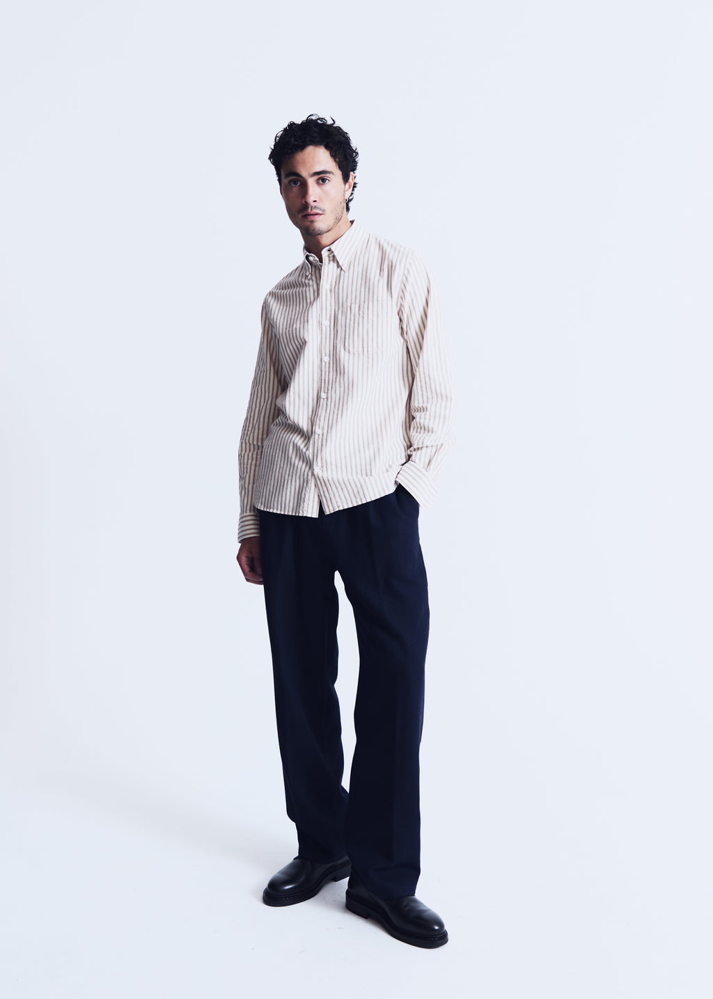 Calvi shirt in beige stripes